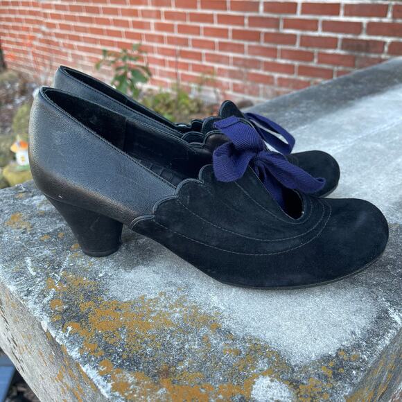 Chie Mihara Suede & Patent Heels in Black and Navy Size 39.5 - Picture 1 of 7